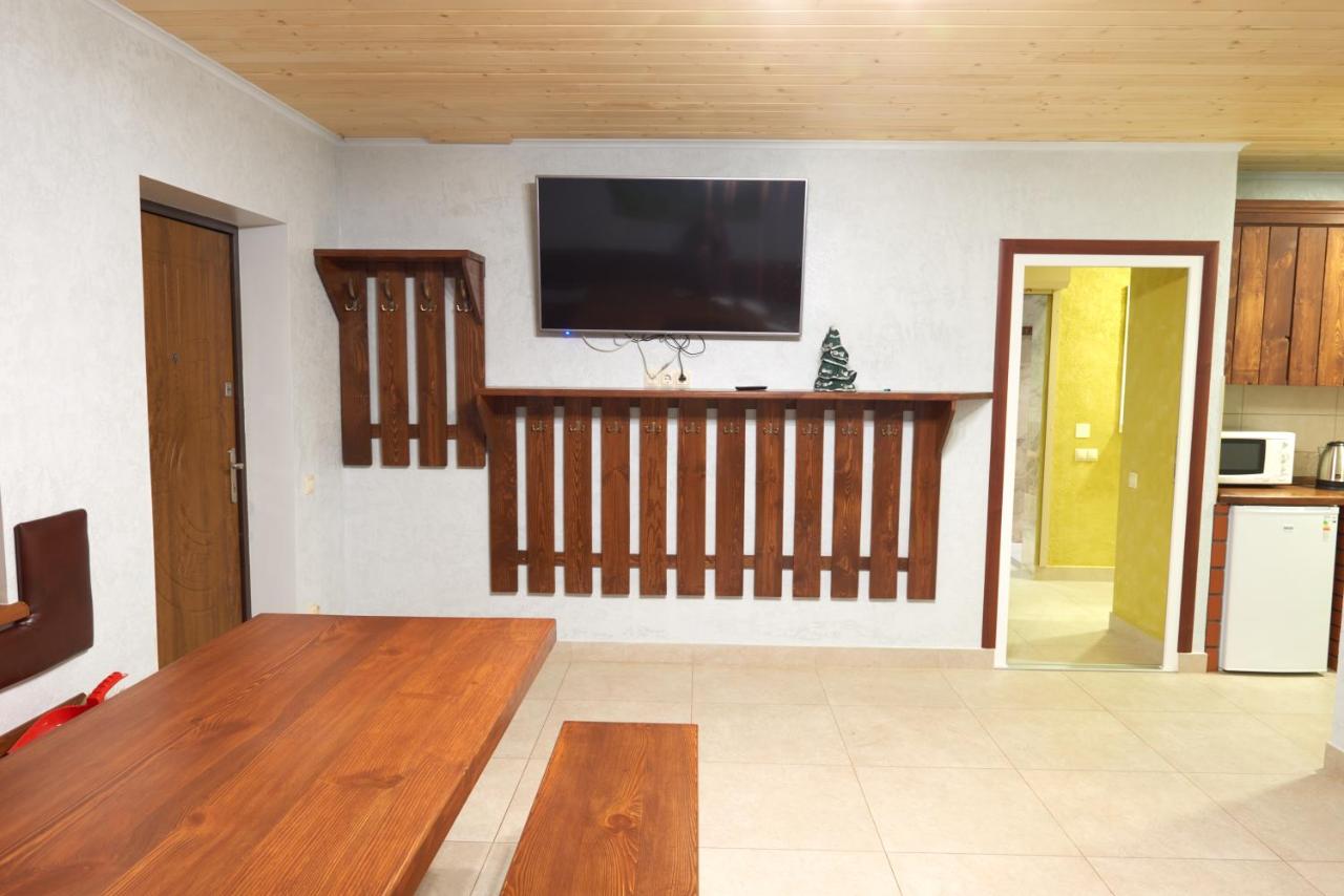 SytikLand — common-room